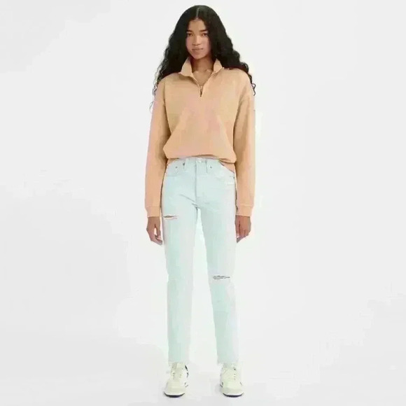 NWT Levi's 501 Light Wash High Rise Distressed Skinny Jeans - Picture 5 of 16